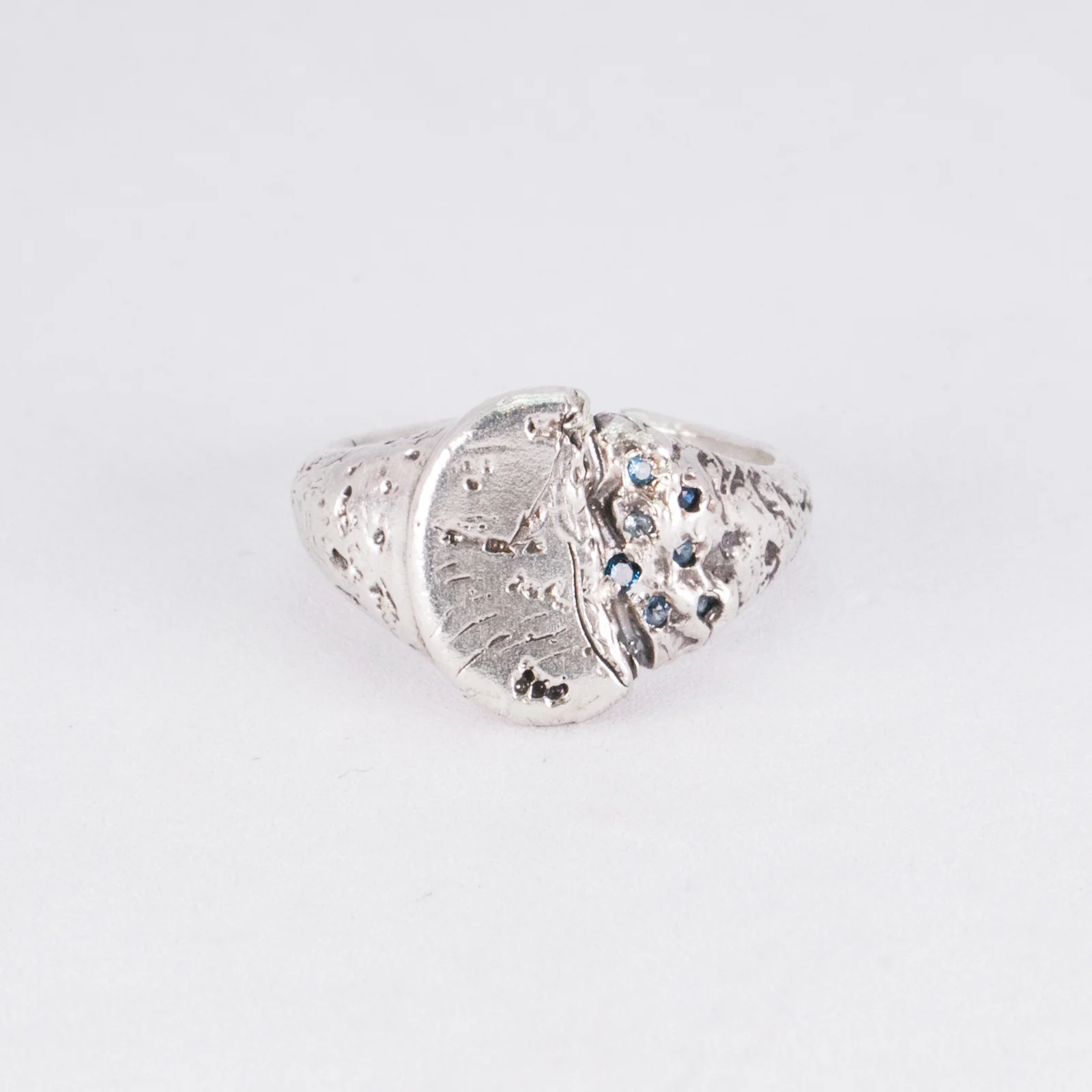 HR 229R_(Silver 925)