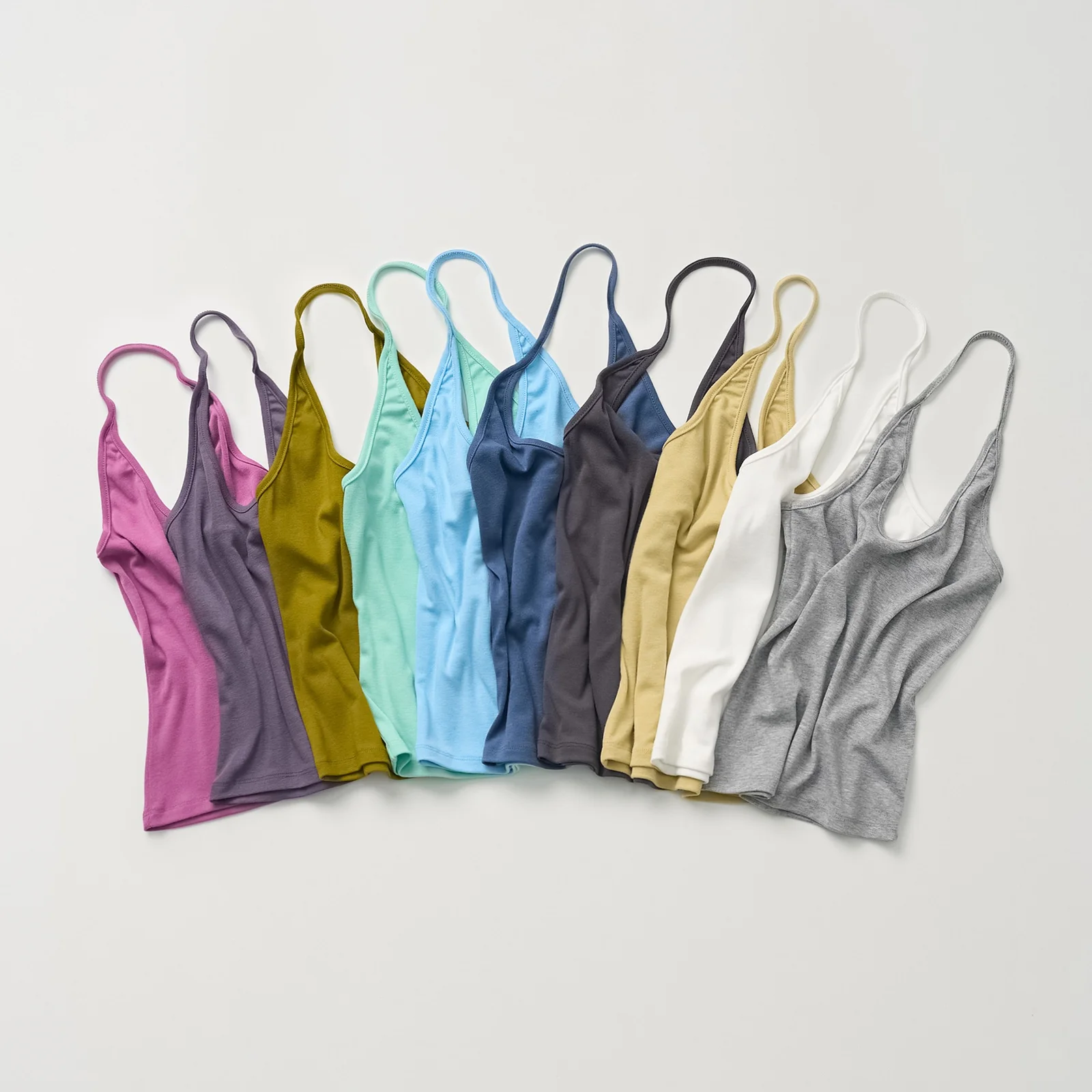 CURVE HALTER SLEEVELESS 2+1