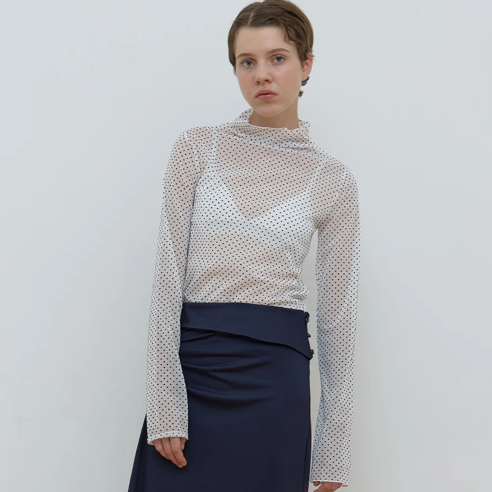 DOT MESH TURTLE NECK TOP_WHITE