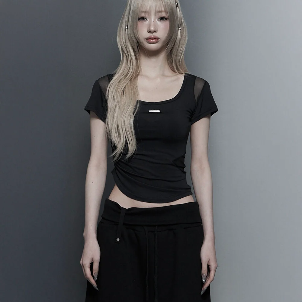 Modern Square Shirring Tee (Black)