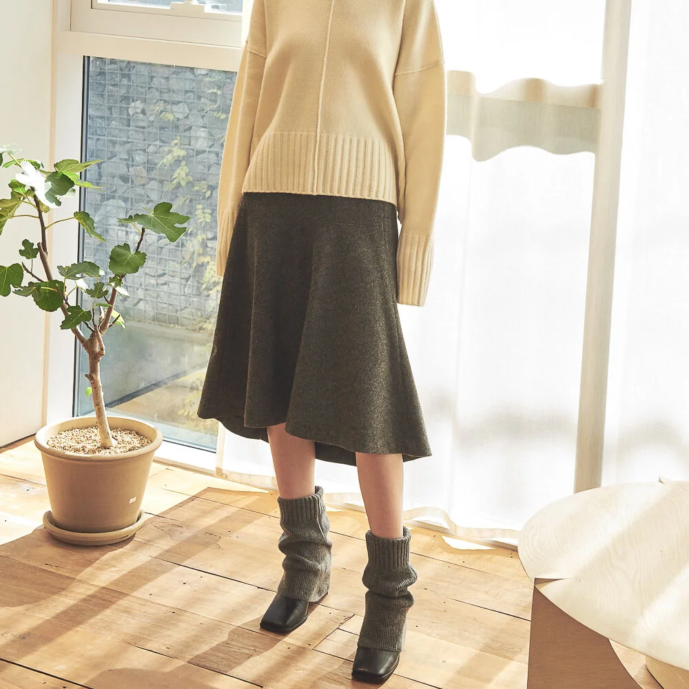 WOOL FLARE SKIRT_BLACK