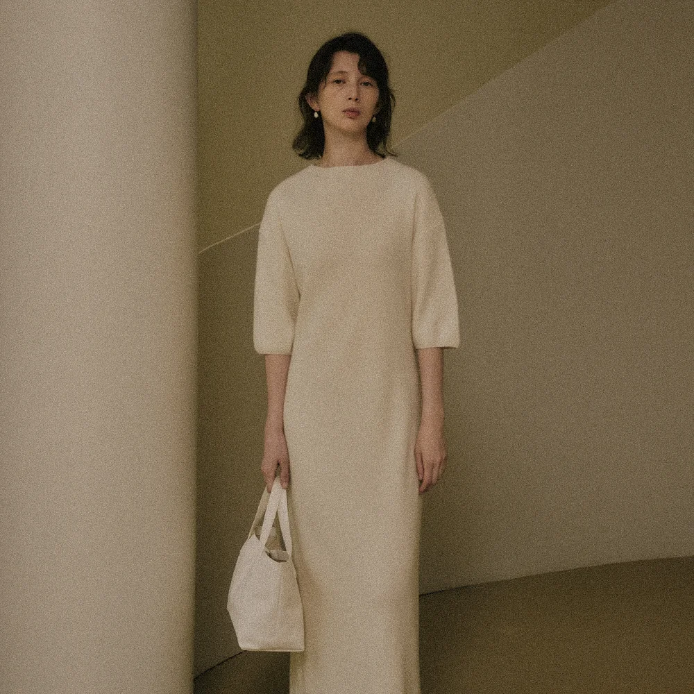 BAYEN HIGH-NECK KNIT LONG DRESS_IVORY