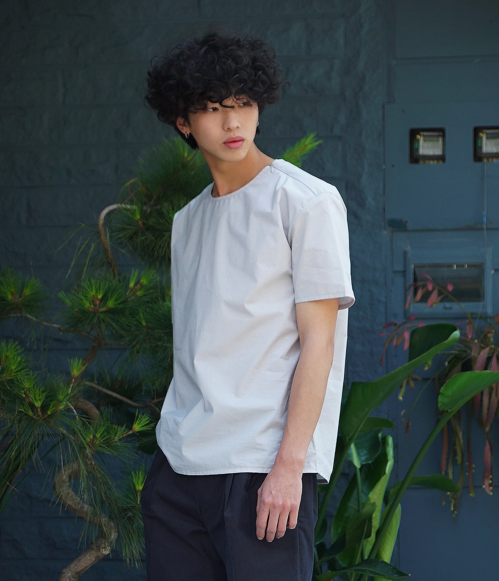 Console Woven Tee (Grey)