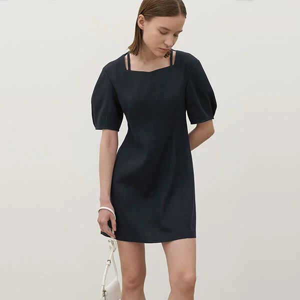 NECK SLIT POINTED DRESS(OP-6176)