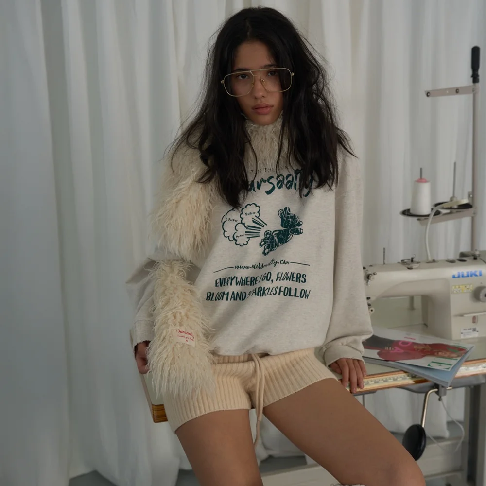 Vintage Hare Sweat Shirt / Oatmeal