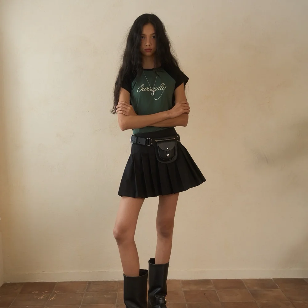 Highteen Pleats Skirt / Black