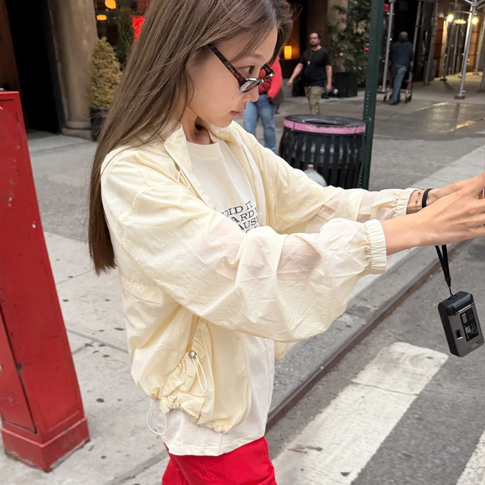 Hood shirring blouson (cream)