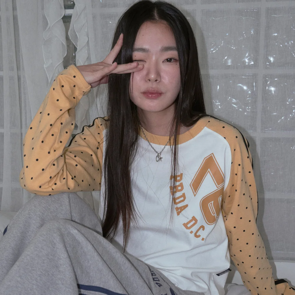 97 PDC LOGO COLORING DOT RAGLAN LONG SLEEVE WHITE