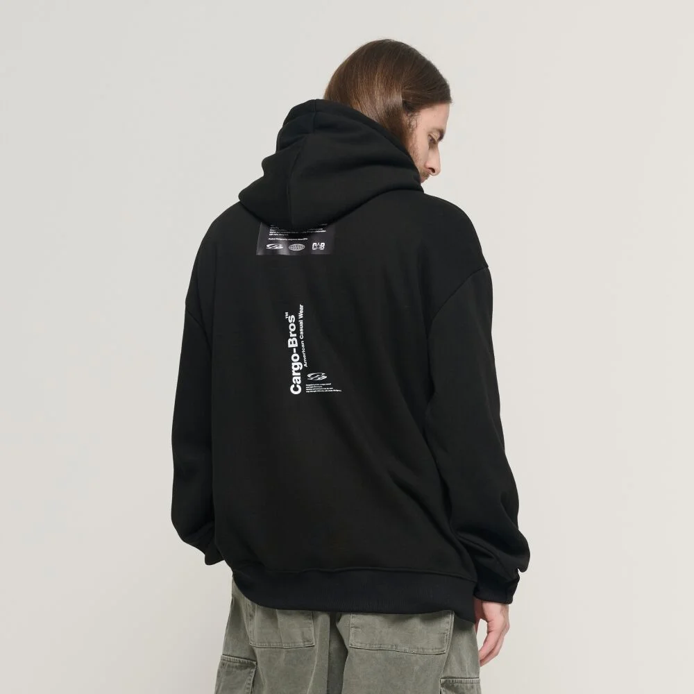 LETTERING POINT OVER HOOD T-SHIRT (BLACK)