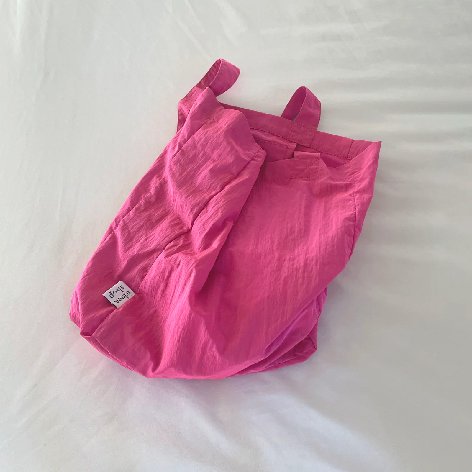 vivid satin bag / pink 緞面袋