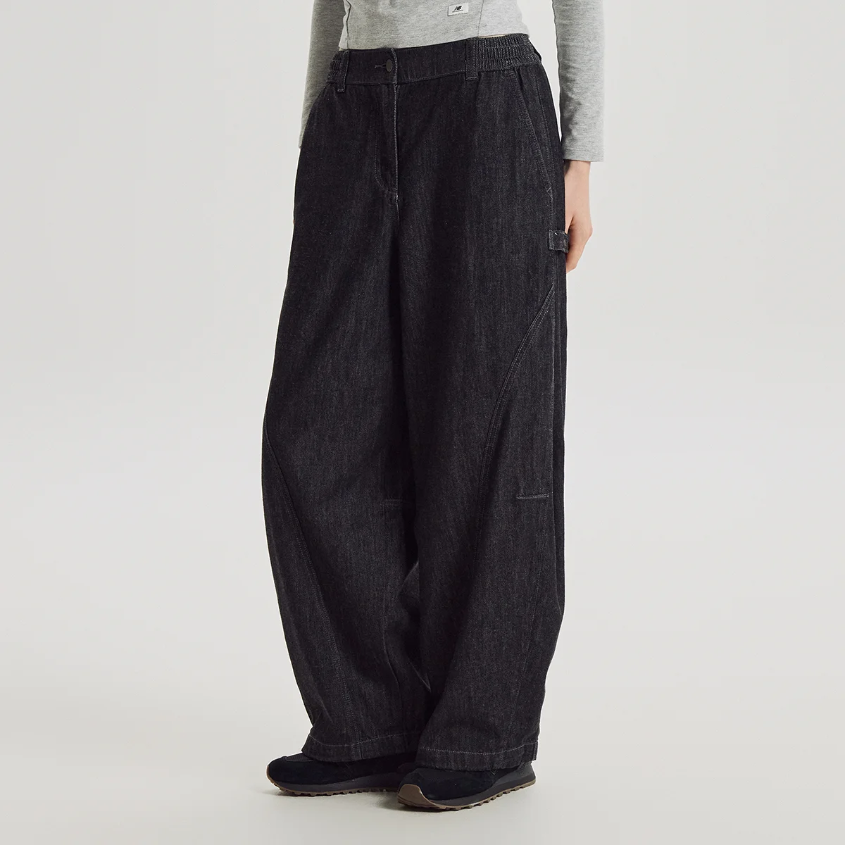 NBNTG3W112 / WOMEN 牛仔 弧形 超寬版 褲子 (BLACK)