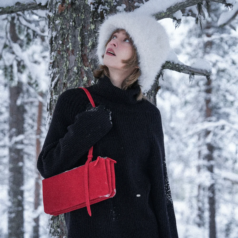 SNUG TURTLENECK KNIT (2COLOR)