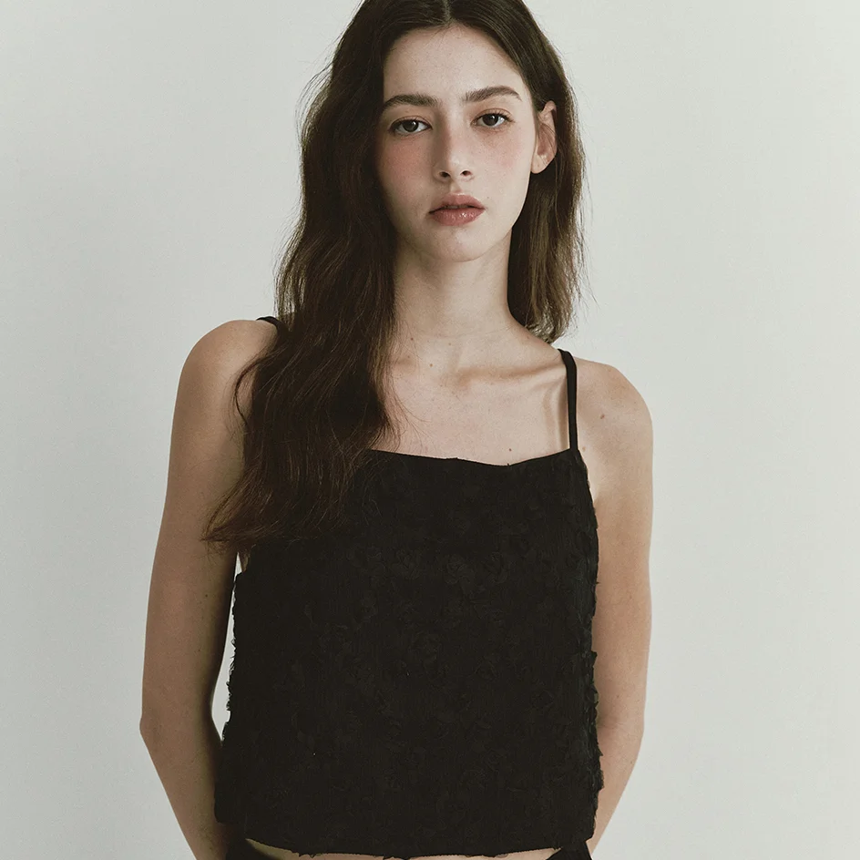 ROSE STRAP SLEEVELESS (BLACK)