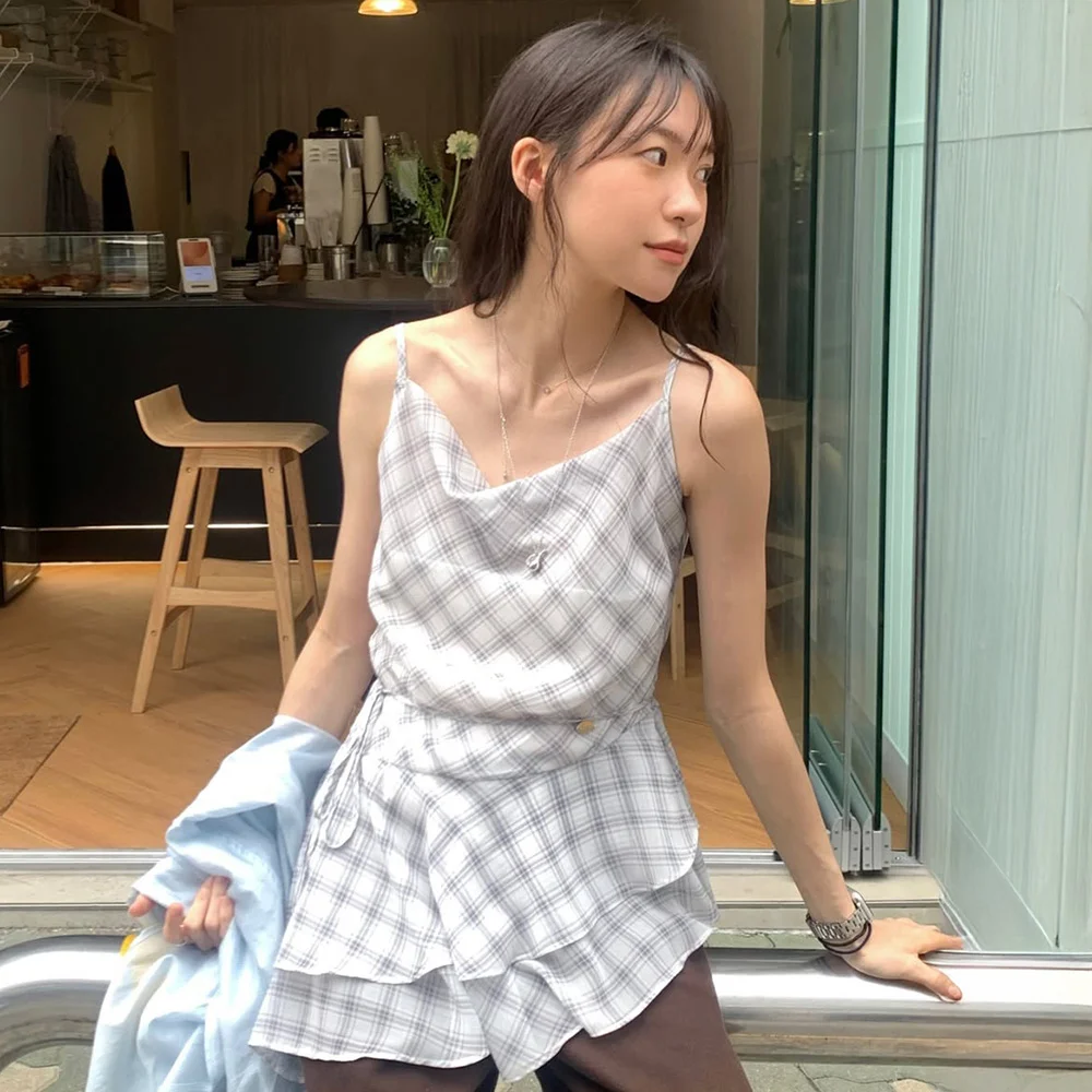 Drape neck unbalance shirring layered blouse - check