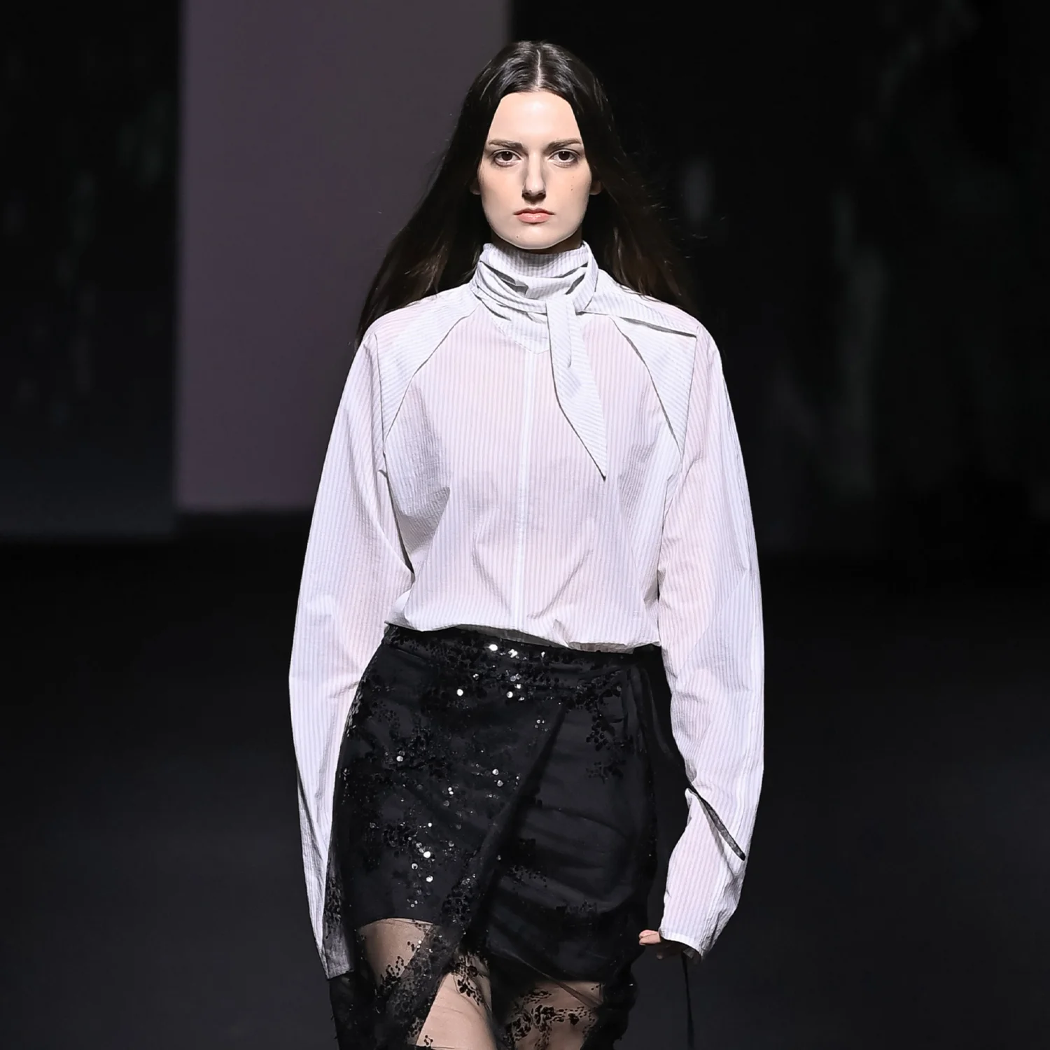 TIE-NECK STRIPPED BLOUSE