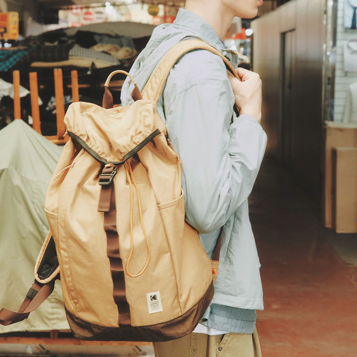 Hardy 超大版型 背包 (28L) BEIGE