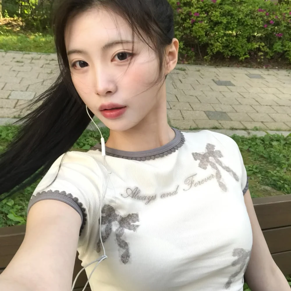 Ribbon Printed Slim Ringer T-shirt Ivory