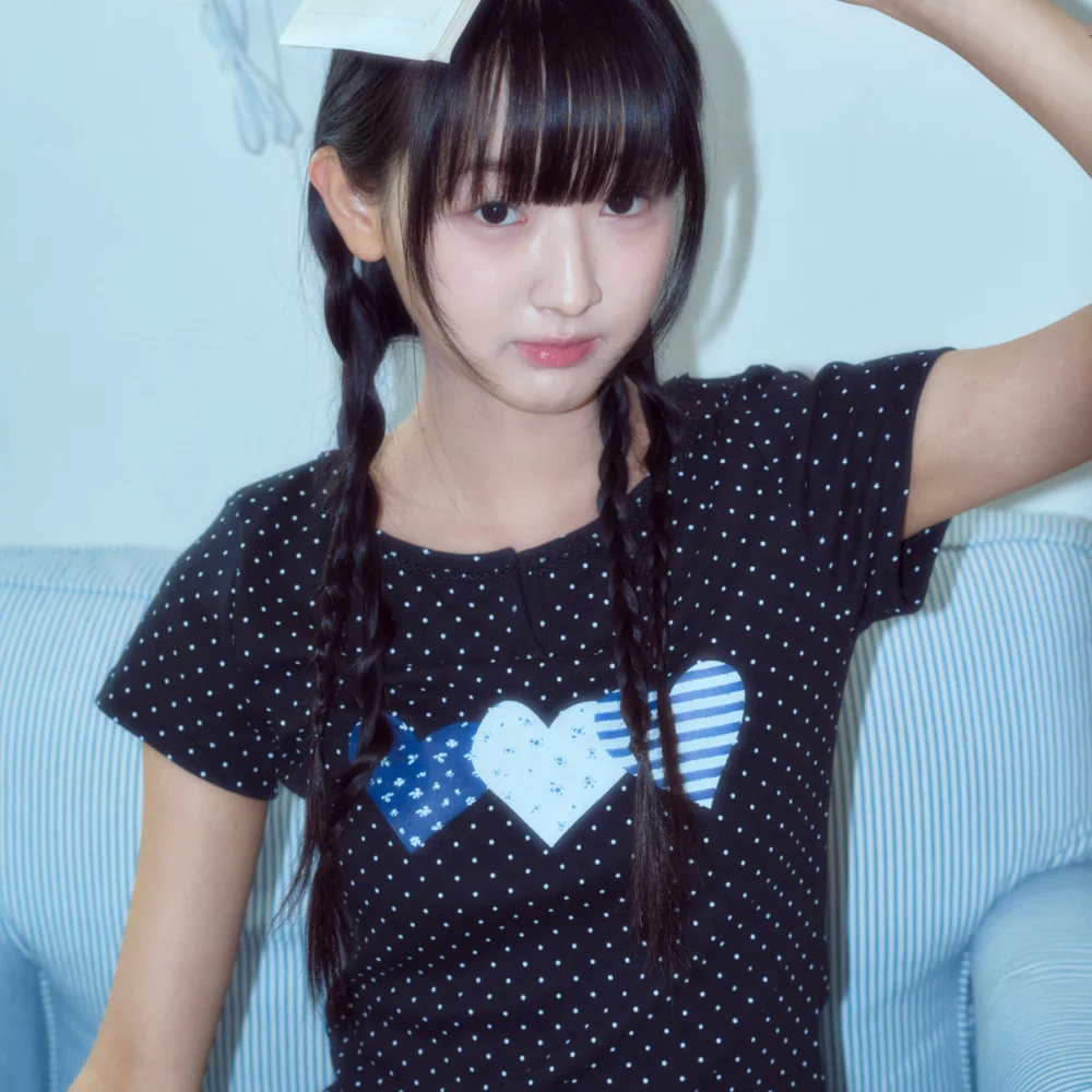 Race Dot Point Heart T-shirt Black