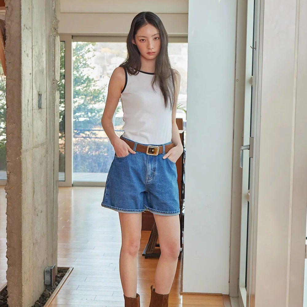 女裝 基本款 牛仔 短褲 靛藍 中度