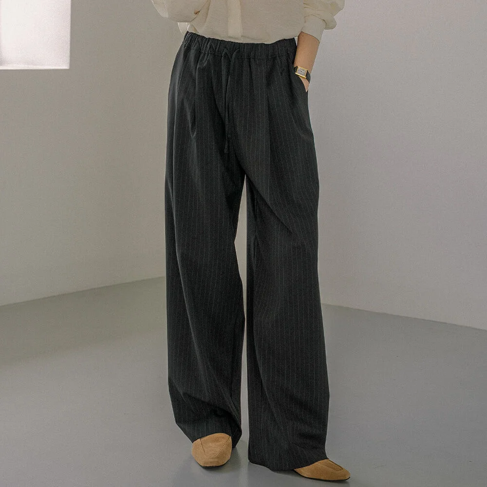 Pintuck string wide-pants _Black