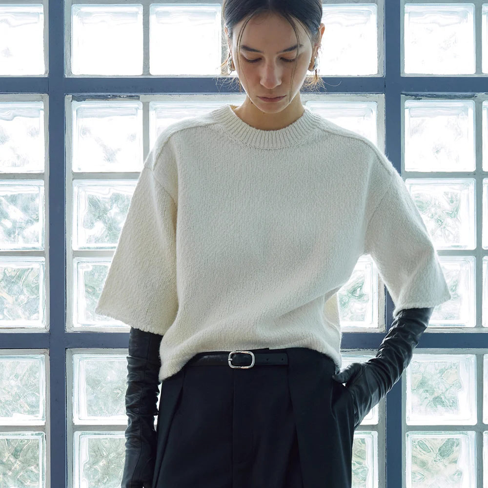 Italian wool cotton half sleeve cropped pullover_Ivory