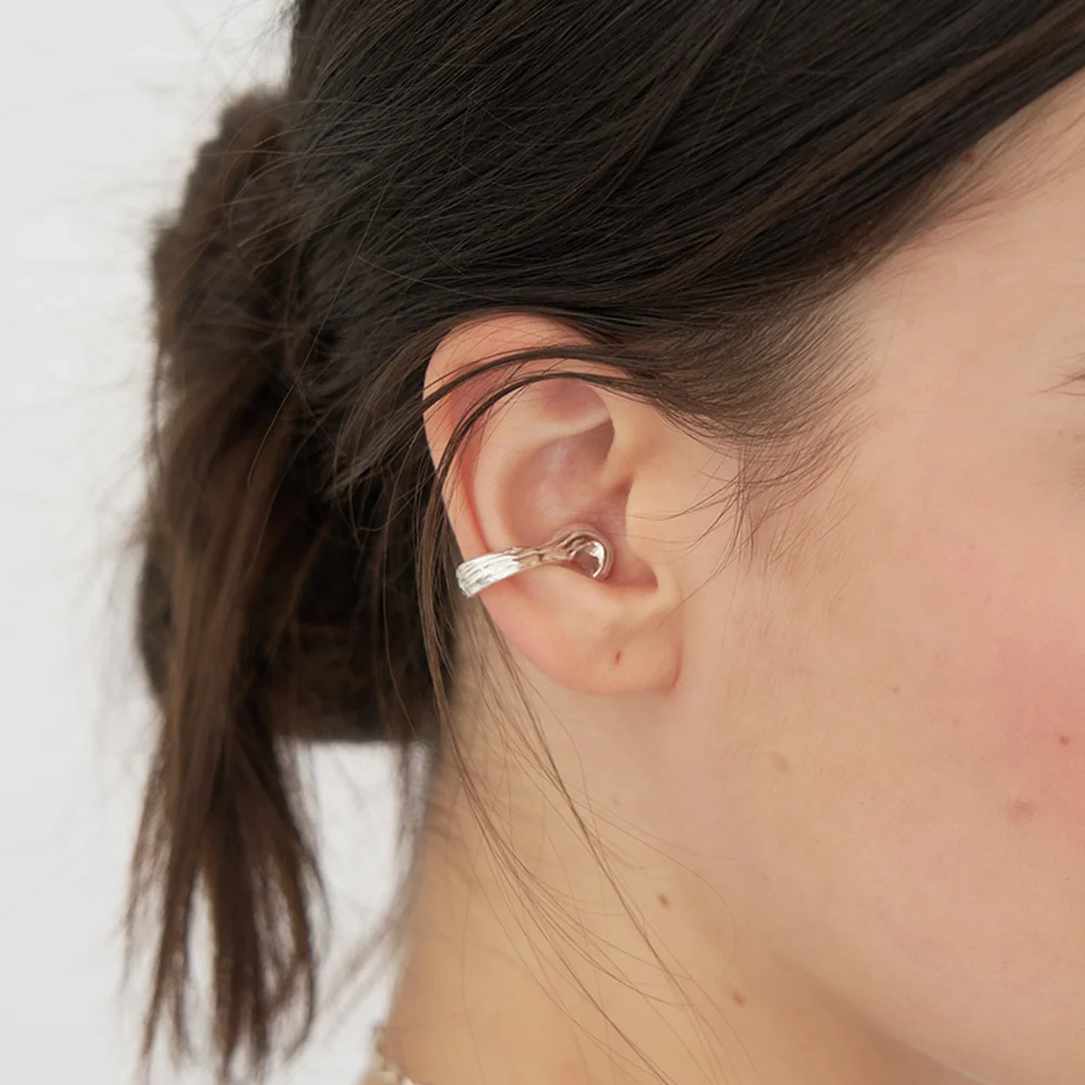 Wave Flow Ear Cuff