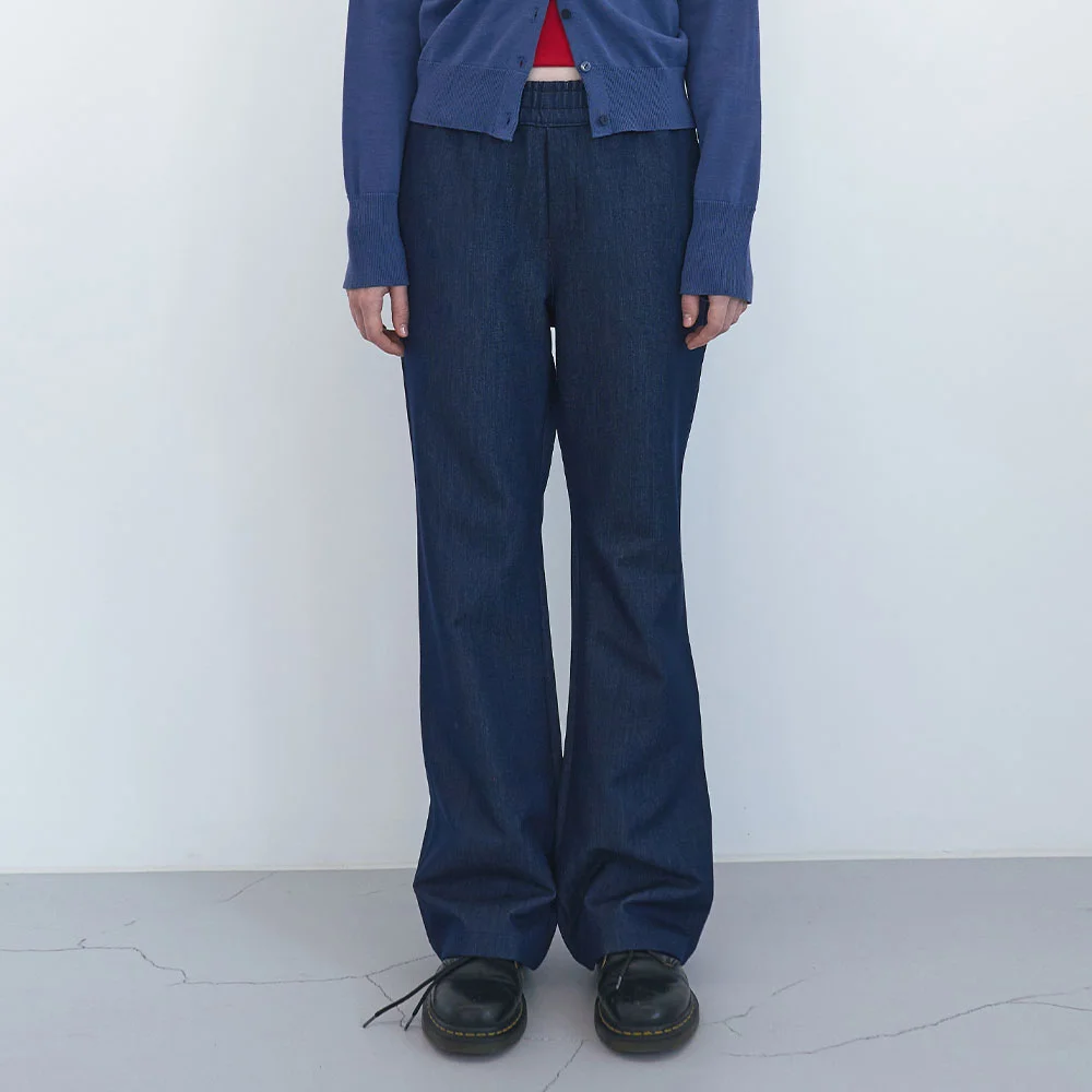 牛仔 輕鬆 鬆緊帶 靴型 褲子 (Indigo)