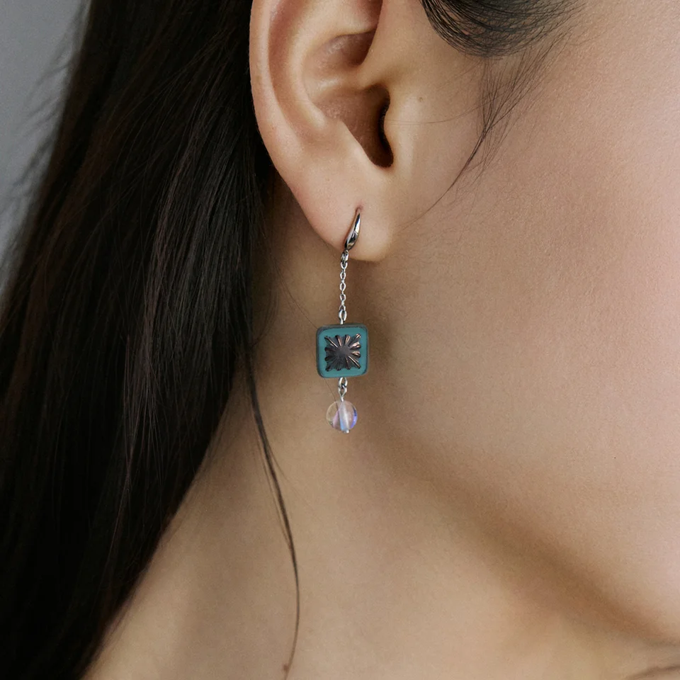 Mint carved glass drop earring