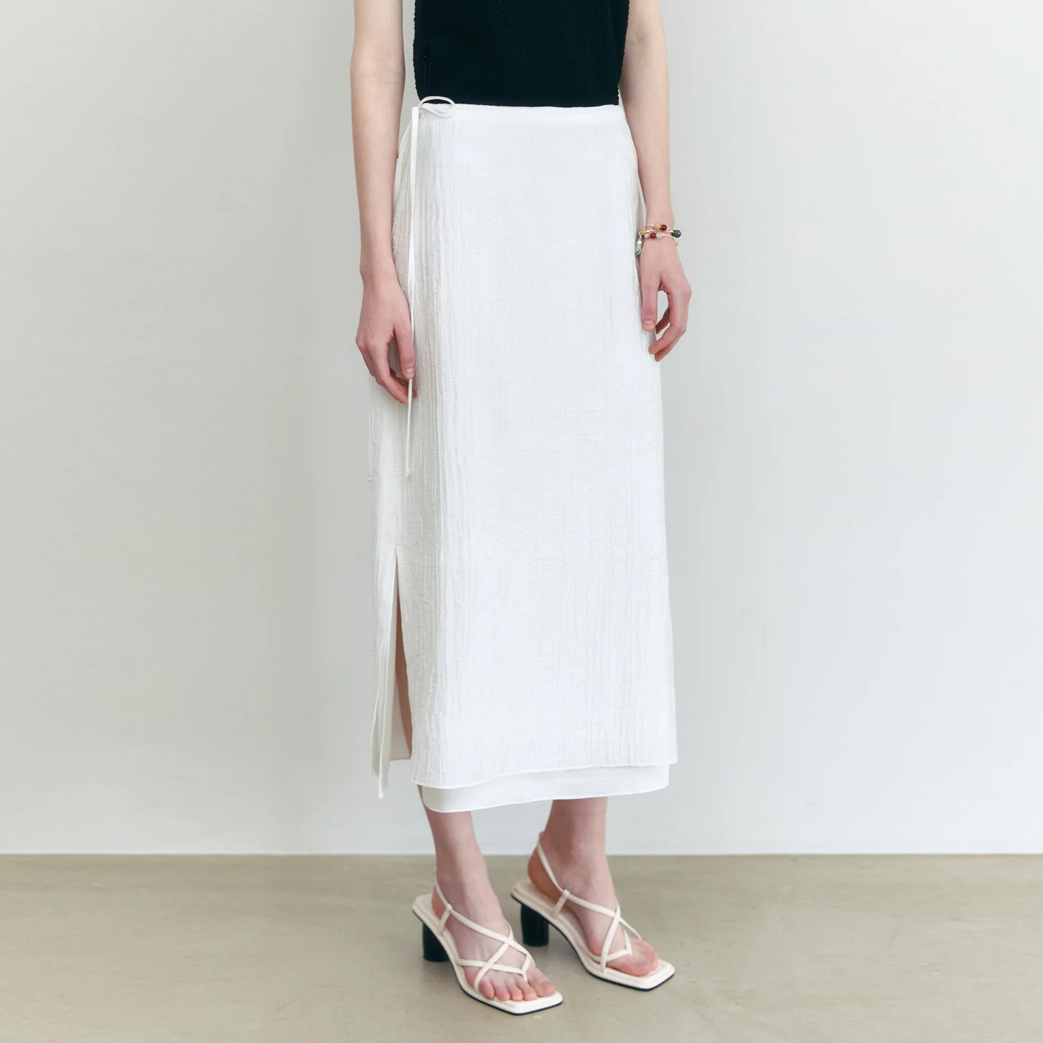Krinkle Layered Skirt OFF WHITE