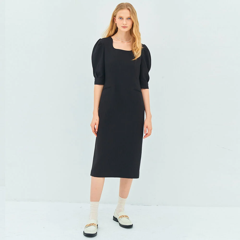 ROUND SQUARE LINE DRESS(moat black)