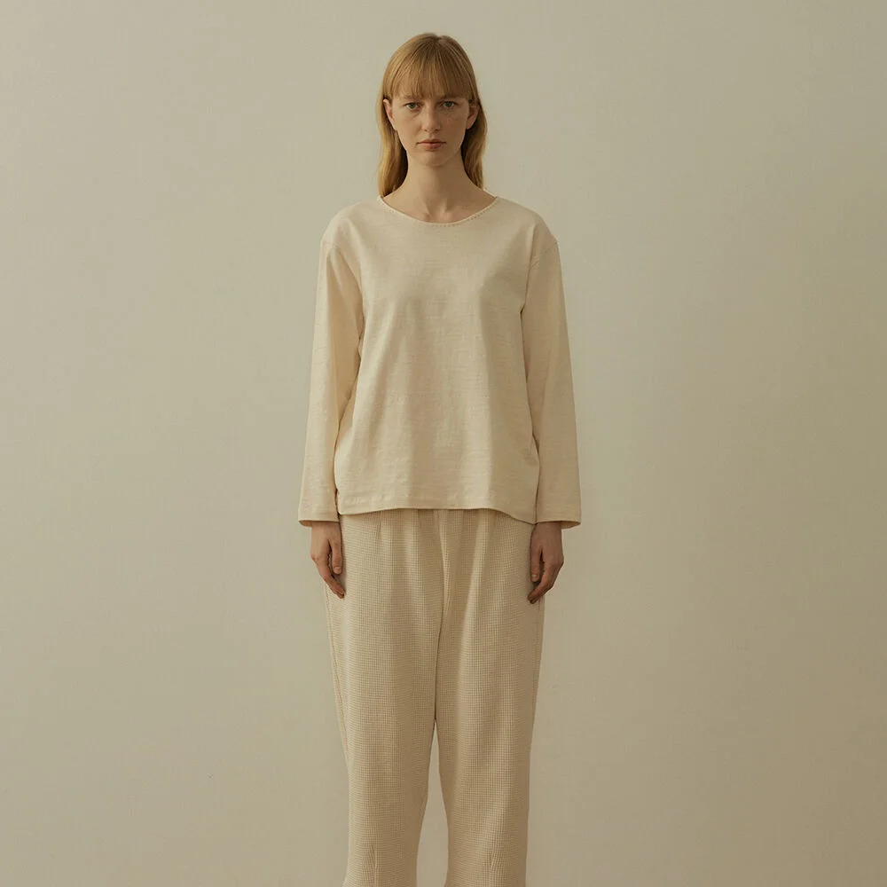 (w) Readymade Cropped Trouser in Waffle Jersey Almond