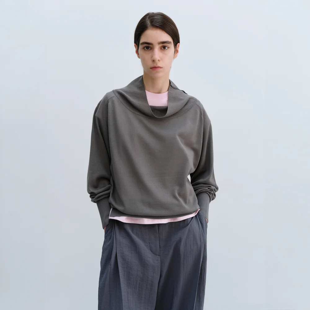 Isar Knit in Charcoal