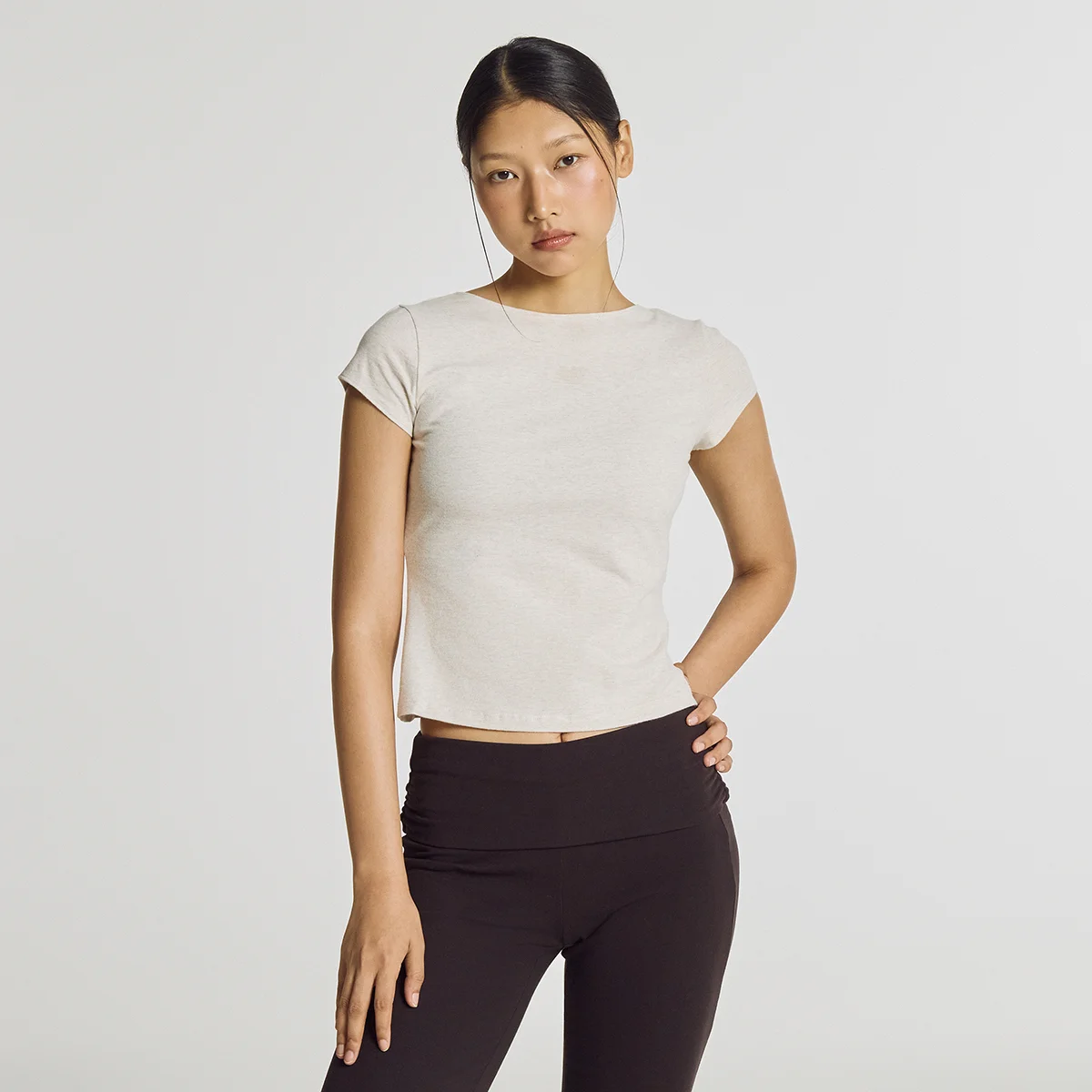 NBNEG3V722 / WOMEN 開襟 袋 Fitted 短袖T恤 (IVORY)