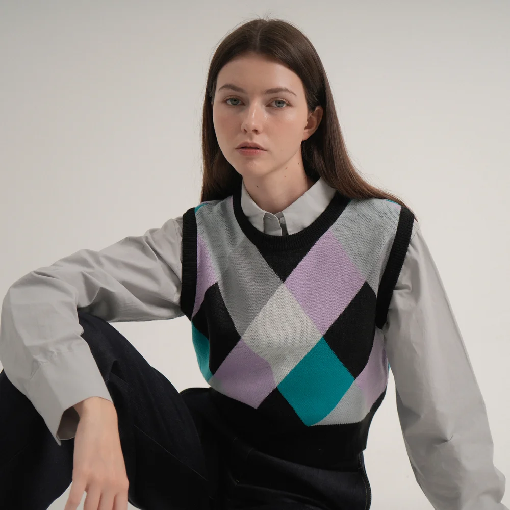 Round Coloration Knit Vest (Black)