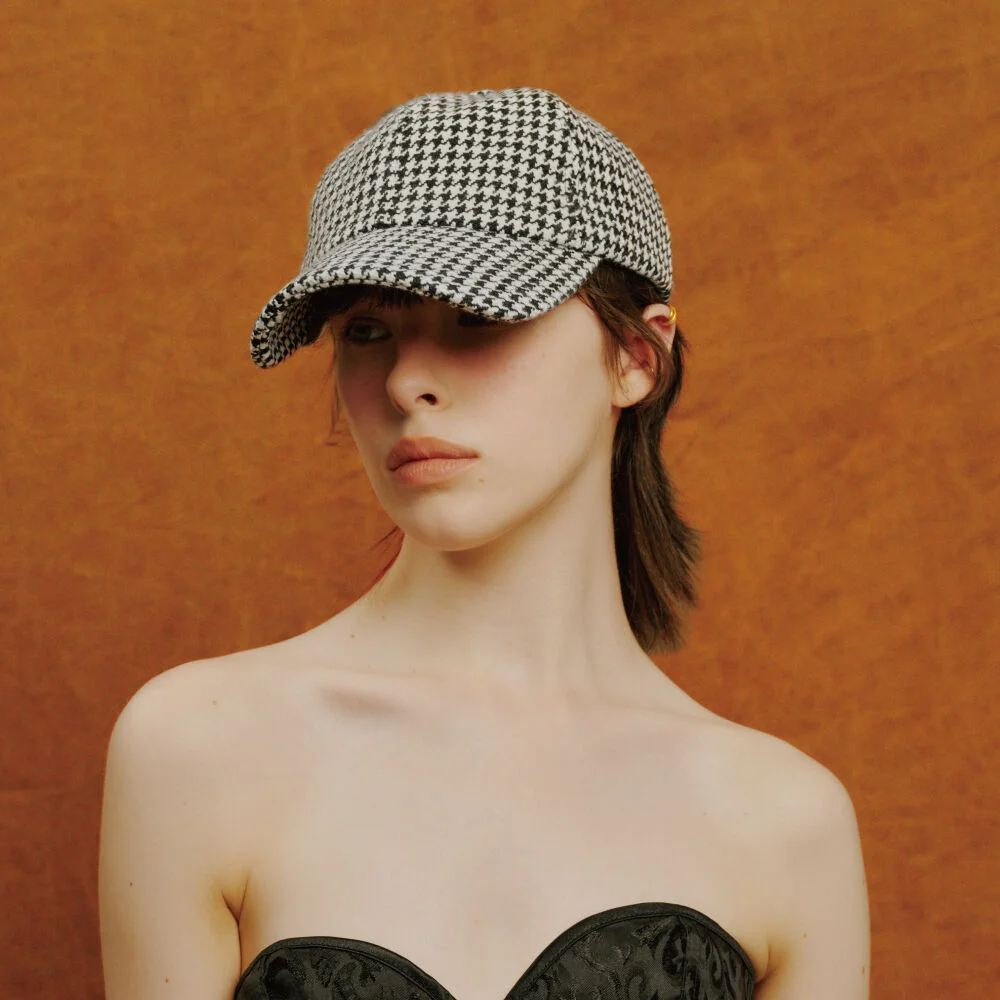 Houndstooth check ball cap in black&white