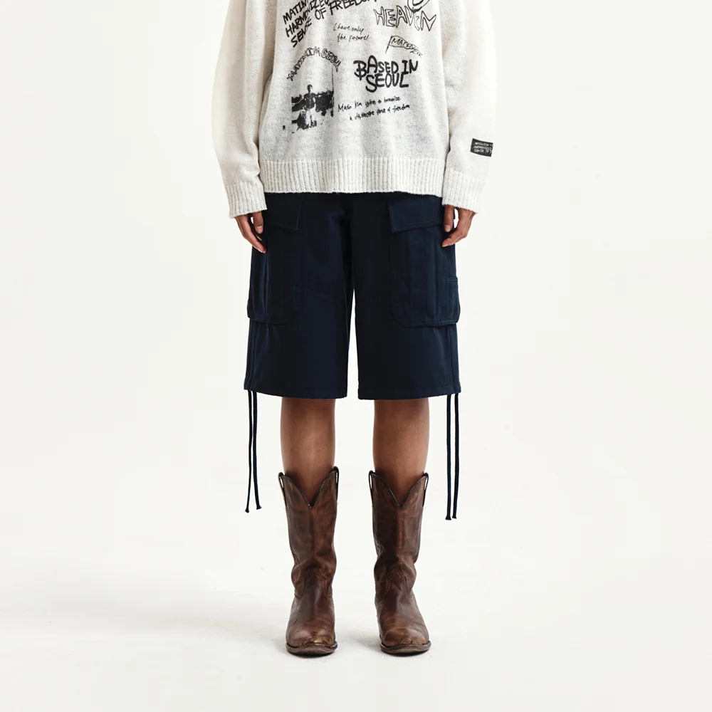 UTILITY CARGO BERMUDA PANTS IN NAVY