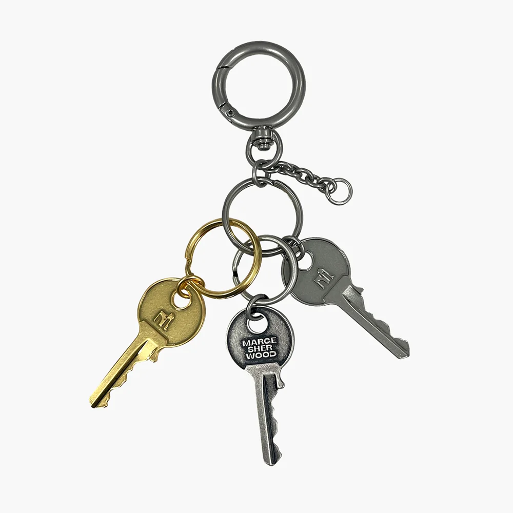 LOGO KEY CHAIN