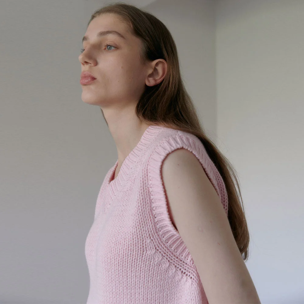 V-Neck Cotton Vest (Soft Pink)