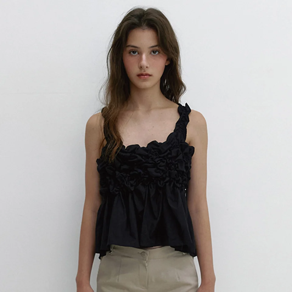 CLOUD RUFFLE BLOUSE (BLACK)