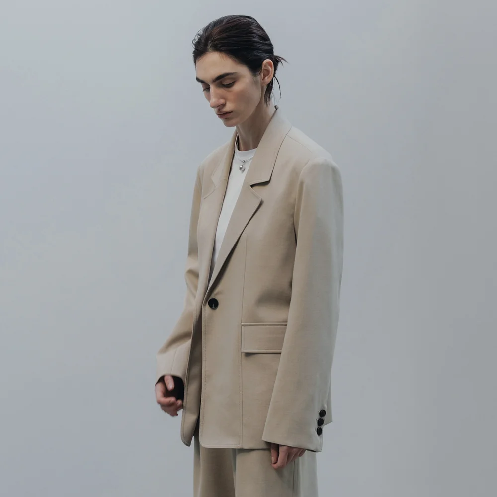Pocket line jacket (beige)