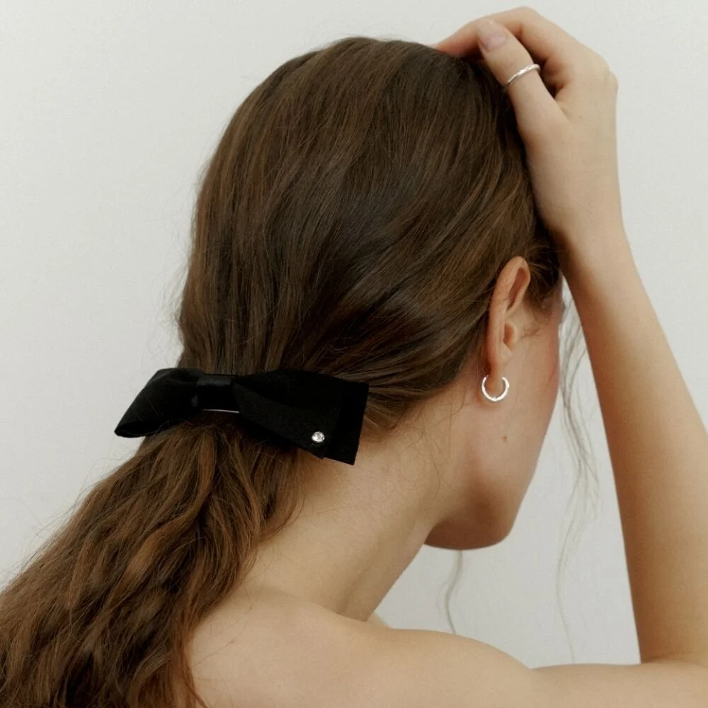 Cubic Ribbon Hair Pin