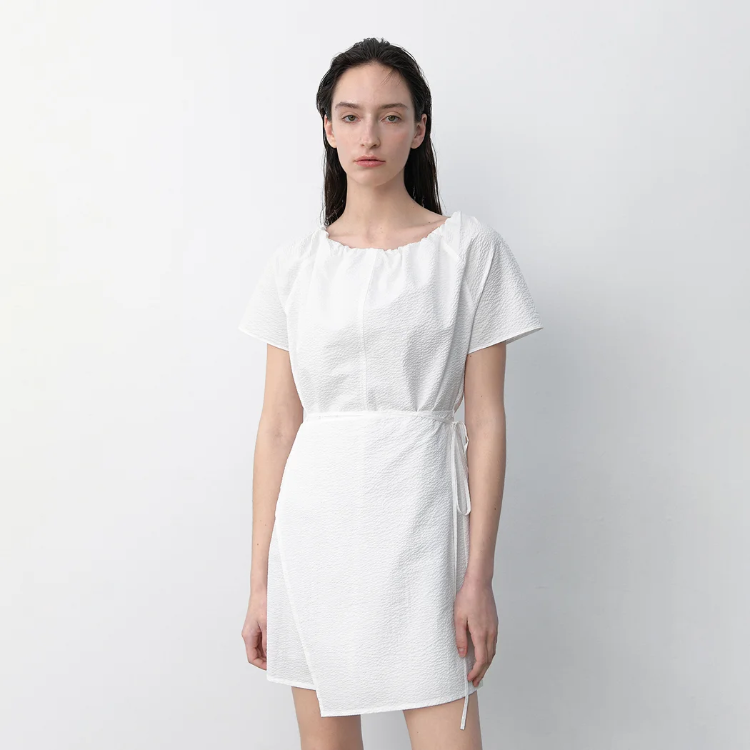 EMBO STRAP MIINI WRAP DRESS(OP-6265)_2Colors