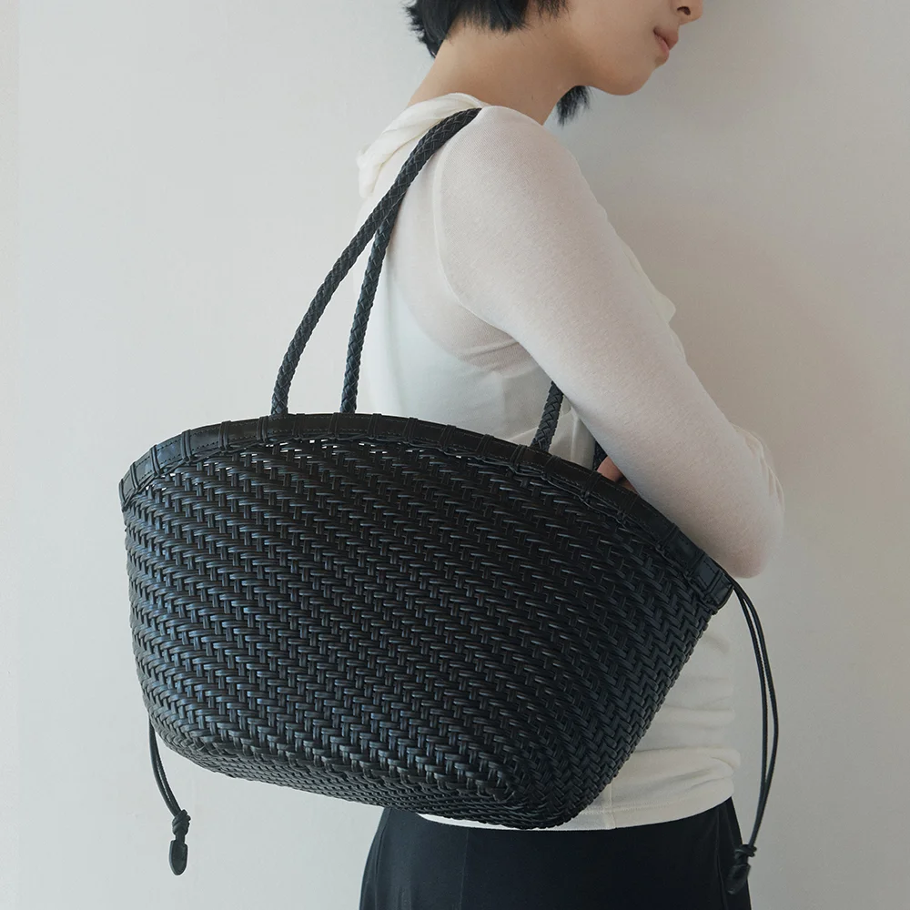 TWIG BASKET GRAND BAG (DRIED BLACK)
