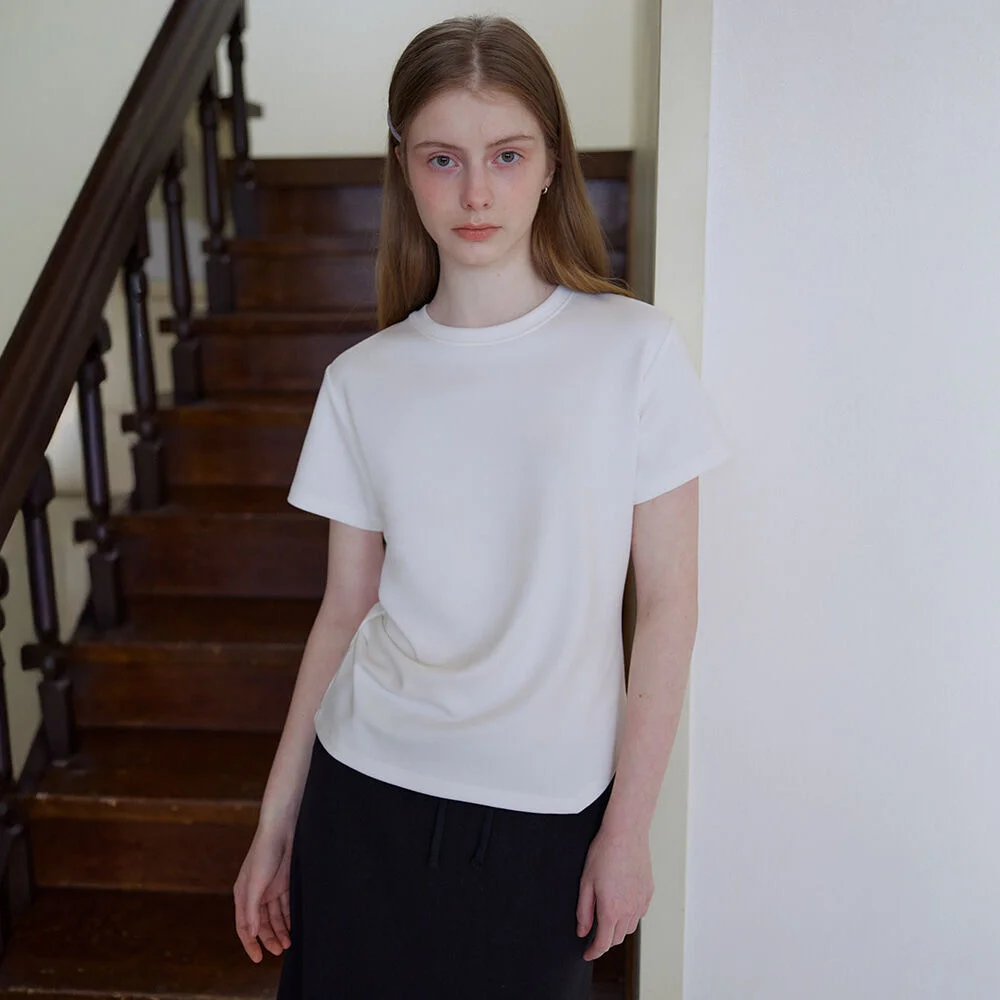 Side-tuck essential T-shirt _Ivory