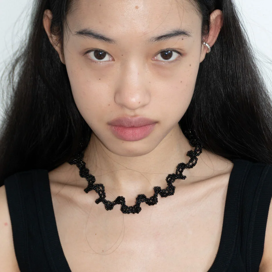 TWIST BEADS NECKLACE BLACK