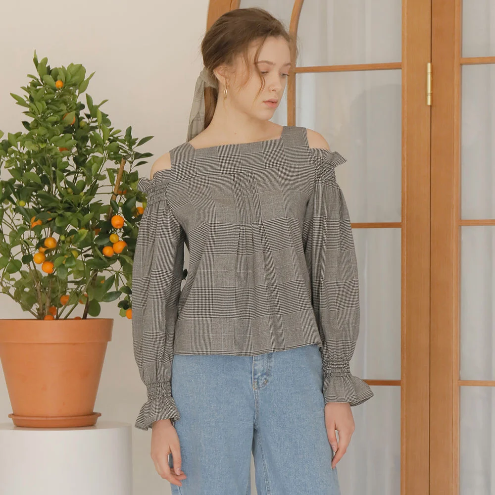 CHECK SHIRRING SLEEVE BLOUSE_BLACK