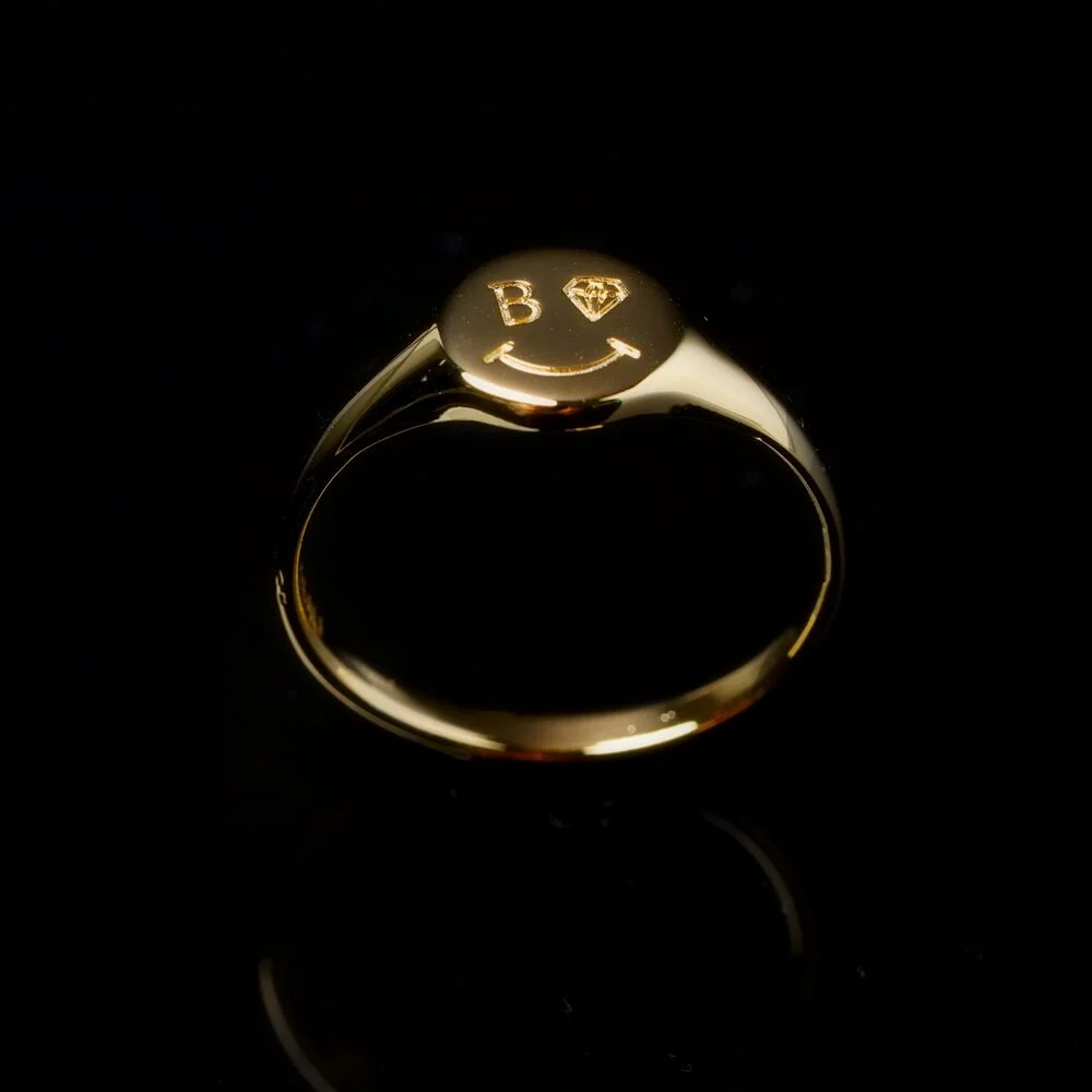 Kitsch smile face point mini signet Ring 迷你 笑臉 臉部 點綴 金環
