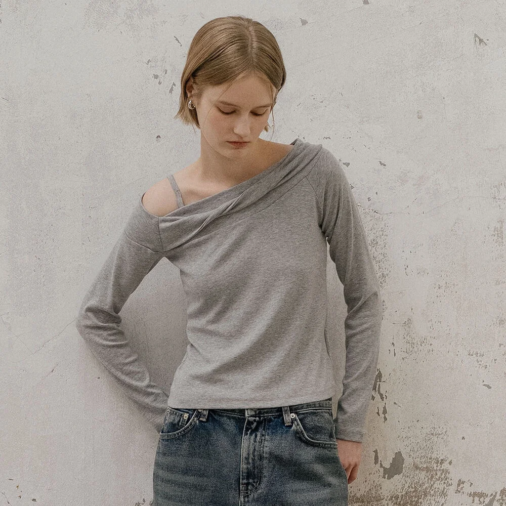 Twisted off-shoulder top _Melange gray