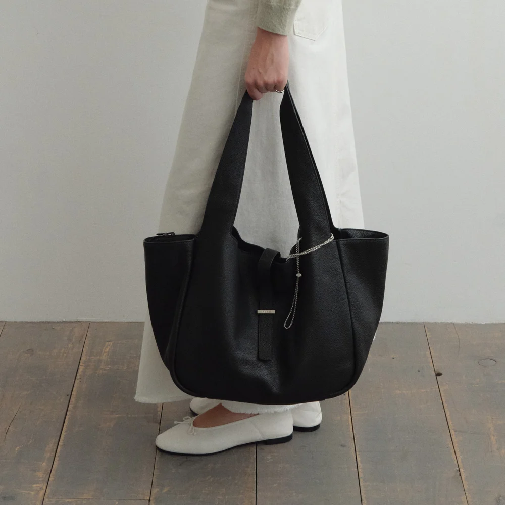 Urban Leather Shopper Bag (Black)