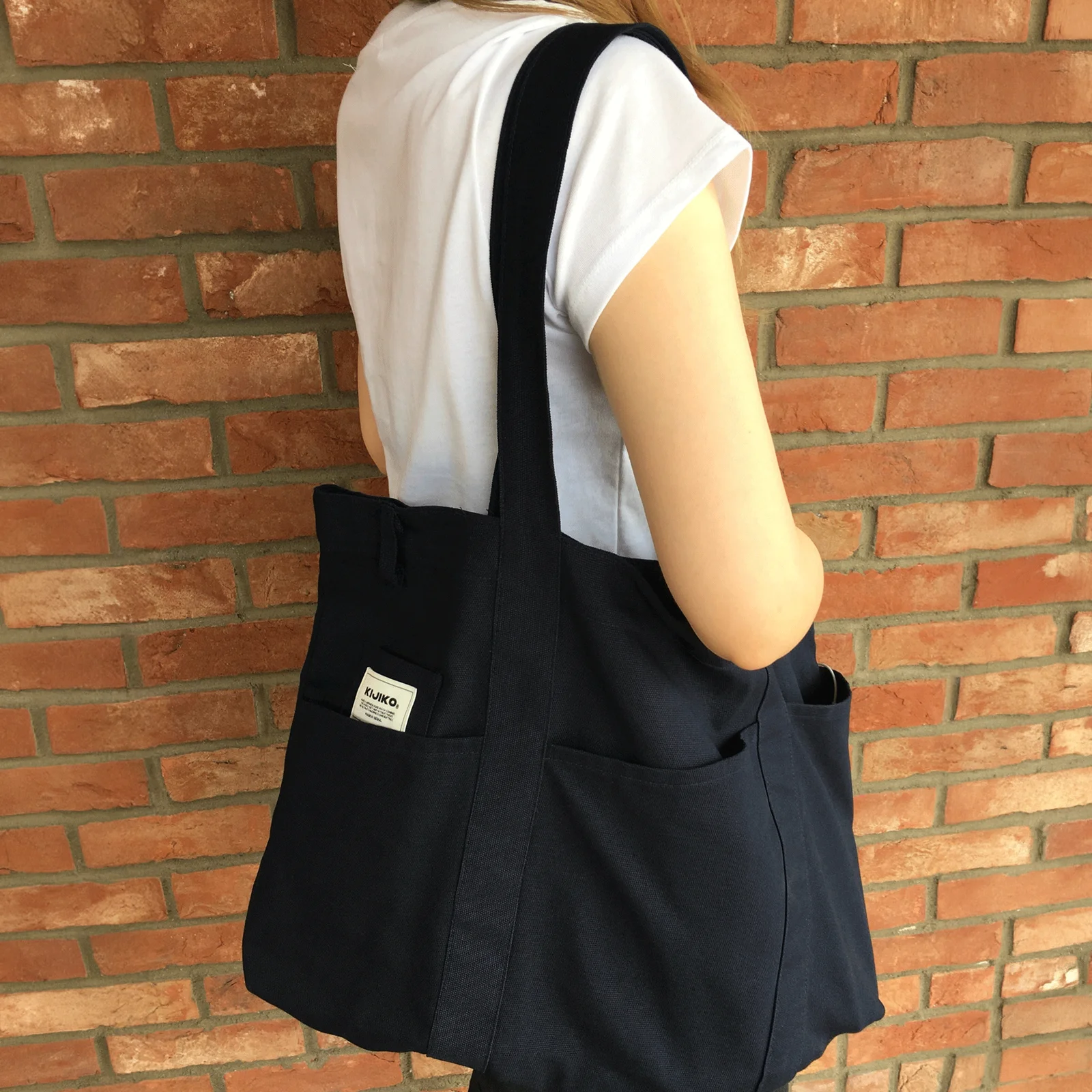 Ke906. Angled Pocket Utility Tote Navy